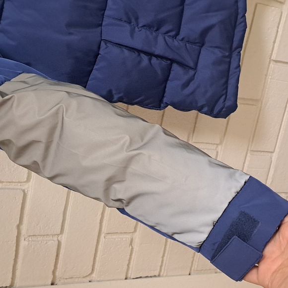 Kenneth Cole New York Blue/Gray Hooded Winter puffer Coat. Size Large NWT - Picture 3 of 16